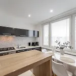Your Ludmanska Apartment *
